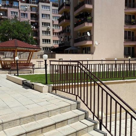 Апартамент Орхид Хилс Varna Exterior foto